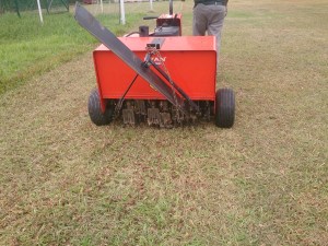 Hollow-tine. Mesin yang digunakan mungkin berbeza.