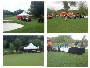 Khemah syarikat yang menunjukkan mesin baru mereka.